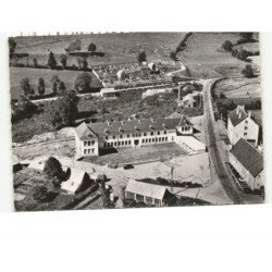 LATOUR-D'AUVERGNE: le groupe scolaire vue aérienne 10x15 - très bon état