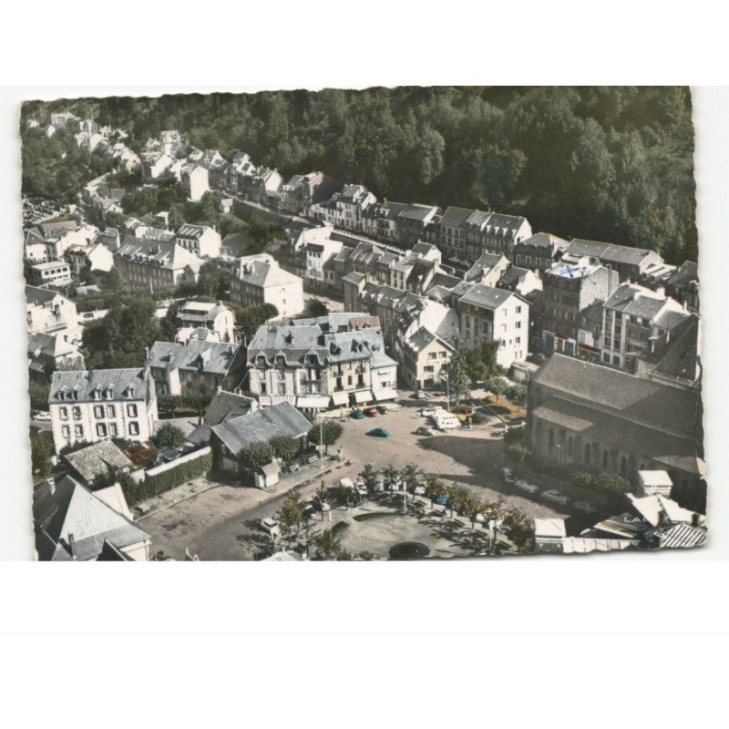 LE MONT DORE: vue générale vue aérienne 10x15 - très bon état
