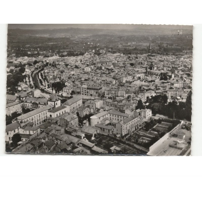 RIOM: vue générale vue aérienne 10x15 - très bon état