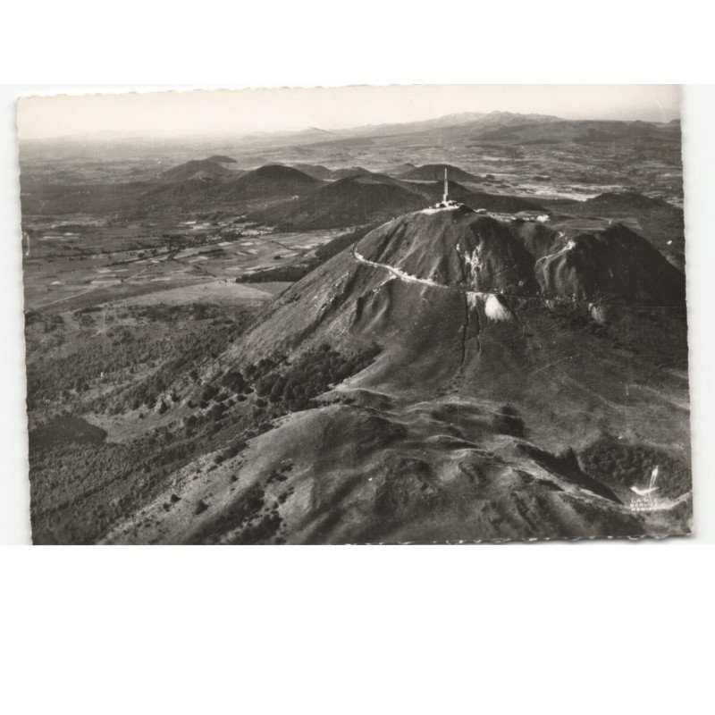 PUY-de-DÔME: vue aérienne 10x15 - très bon état