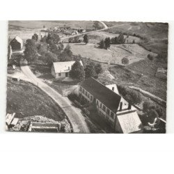 SAINT-GENES-CHAMPESPE: l'école vue aérienne 10x15 - très bon état