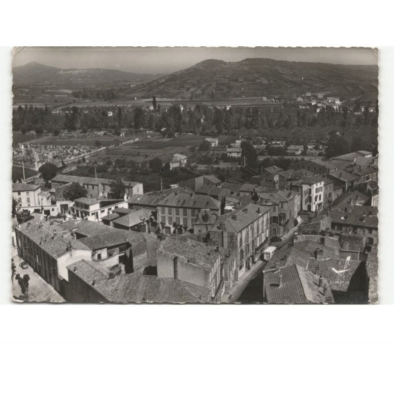 SAINT-GERMAIN-LEMBRON: vue d'ensemble et vallée de la couze vue aérienne 10x15 - état