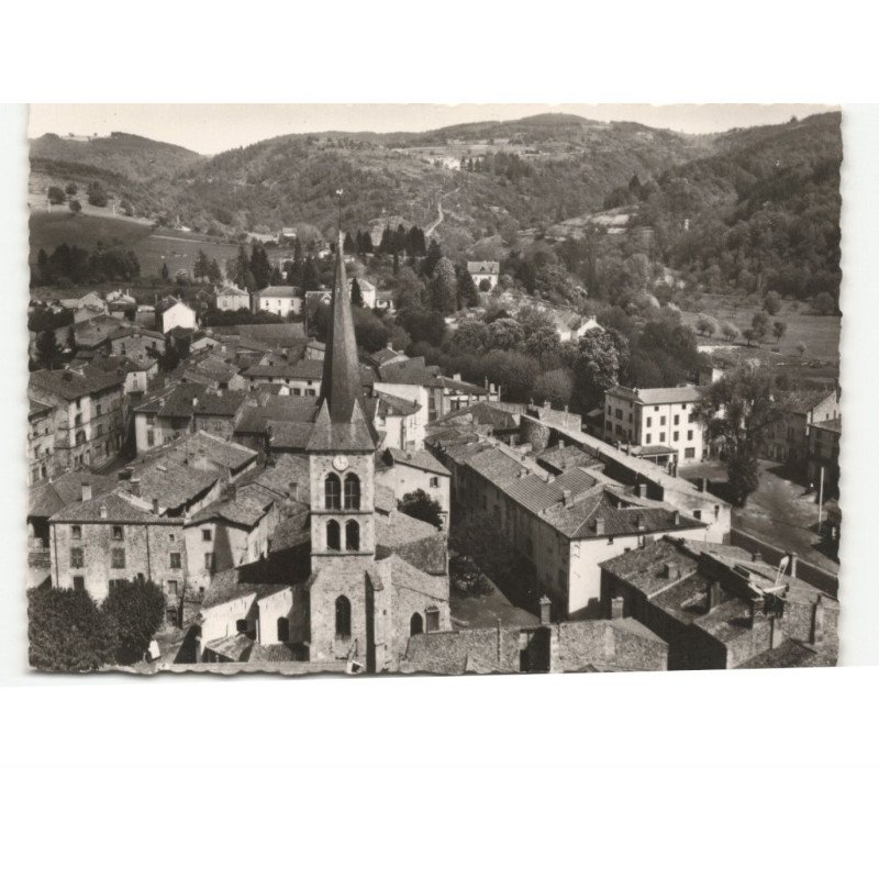 SAUXILLANGES: l'église vue aérienne 10x15 - très bon état