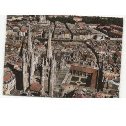 BAYONNE: la cathédrale et le cloître vue aérienne 10x15 - très bon état