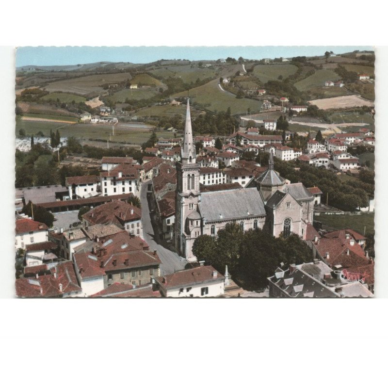 HASPARREN: vue générale, place verdun vue aérienne 10x15 - très bon état