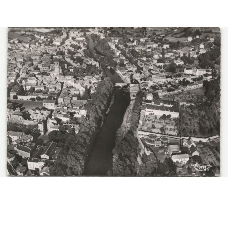 FIGEAC: vue aérienne 10x15 - très bon état