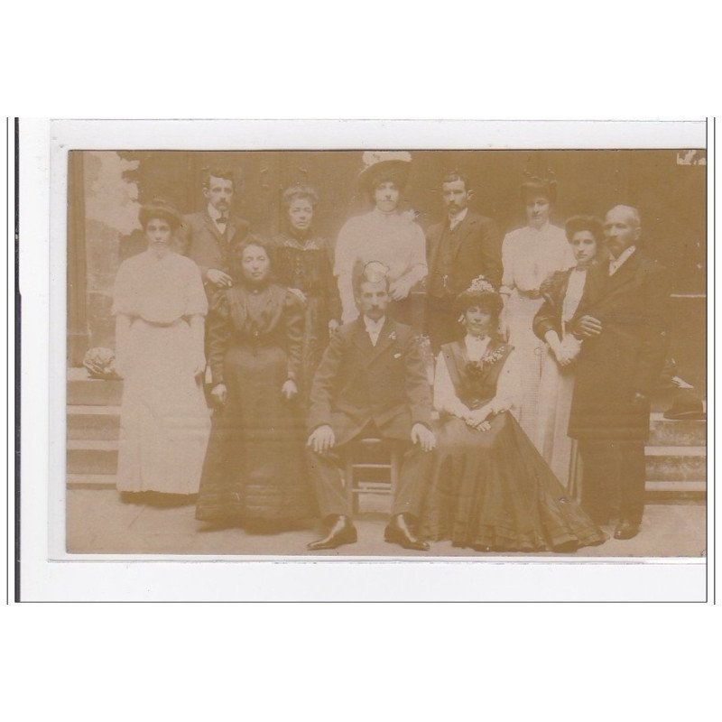 PARIS : personnages rue de Naples (carte photo) - tres bon etat