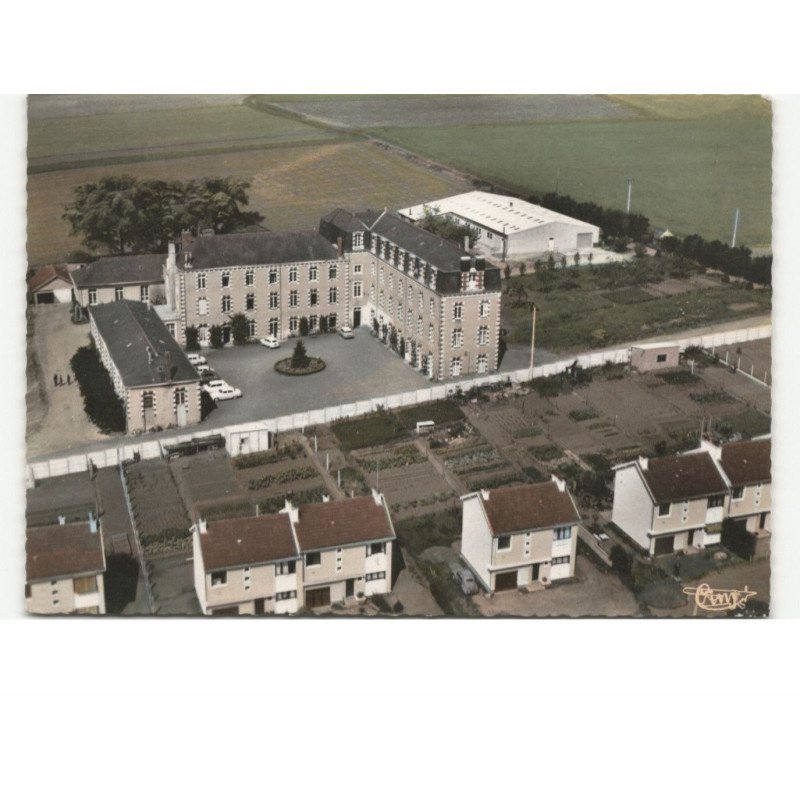 BEAUPREAU: C.E.G. le pinier vue aérienne 10x15 - très bon état