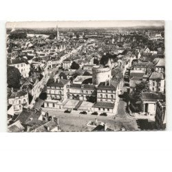 SAUMUR: place de l'arche d'orée vue aérienne 10x15 - état