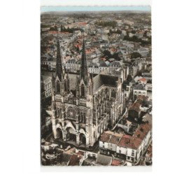 CHOLET: la cathédrale vue aérienne 10x15 - très bon état