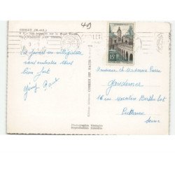 CHOLET: la place travet, la cathédrale, le théâtre vue aérienne 10x15 - très bon état