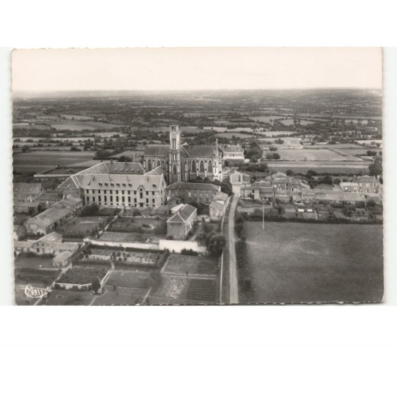 LES GARDES: notre-dame des gardes vue aérienne 10x15 - très bon état