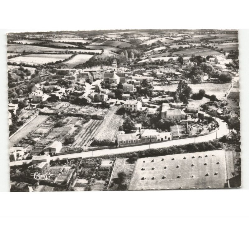 LIRE: vue générale vue aérienne 10x15 - très bon état