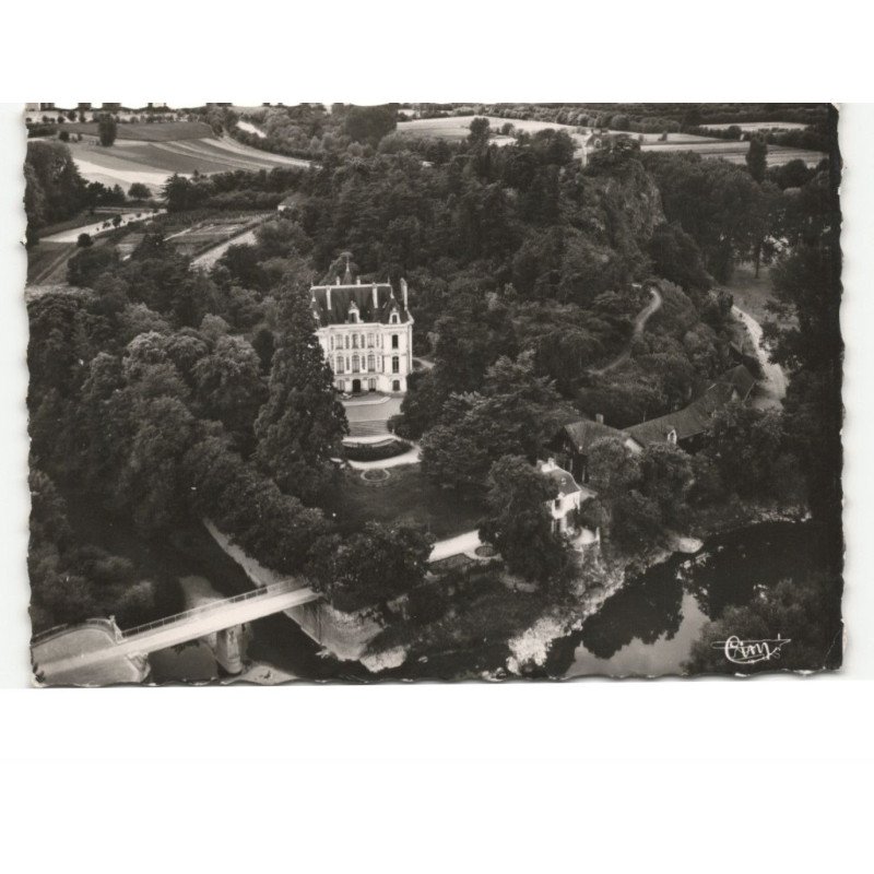 ROCHEFORT-sur-LOIRE: château de dieuzie vue aérienne 10x15 - très bon état