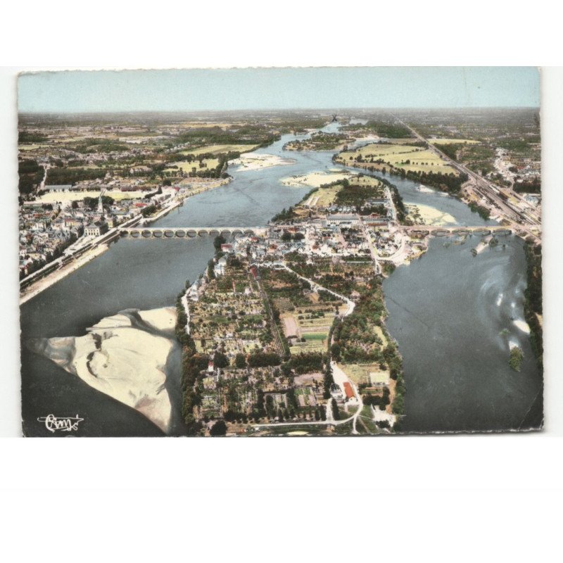 SAUMUR: l'île et les 2 ponts sur la loire vue aérienne 10x15 - état