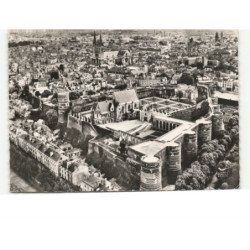 ANGERS: le château et vue générale vue aérienne 10x15 - très bon état