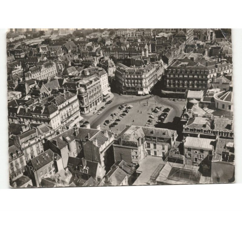 ANGERS: place du ralliement vue aérienne 10x15 - état
