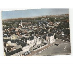 CHALONNES-sur-LOIRE: l'hôtel de ville vue aérienne 10x15 - très bon état