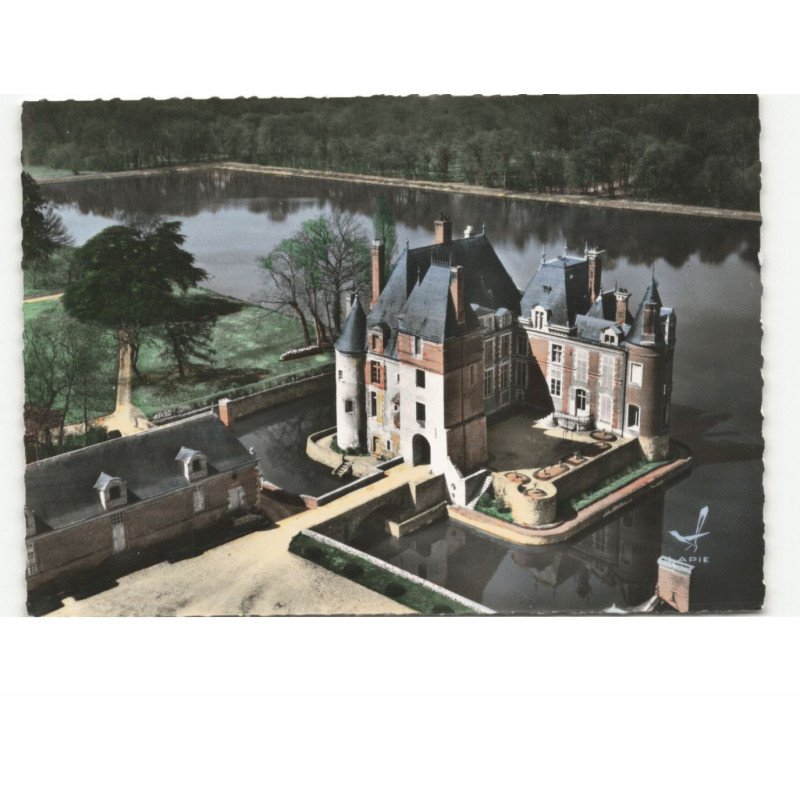 LA BUSSIERE: demeure historique "le château des pêcheurs" vue aérienne 10x15 - très bon état
