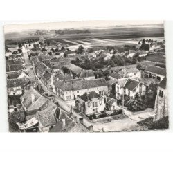 CRAVANT: place de l'église, route de chateaudun vue aérienne 10x15 - très bon état