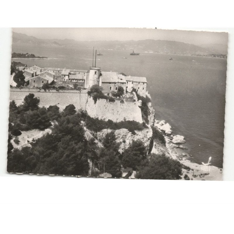 ILE DE LERINS: sainte-marguerite vue aérienne 10x15 - très bon état