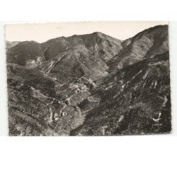 environs de LUCERAM: route de peira-cava, les lacets et vue sur luceram vue aérienne 10x15 - très bon état