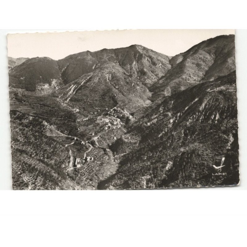 environs de LUCERAM: route de peira-cava, les lacets et vue sur luceram vue aérienne 10x15 - très bon état