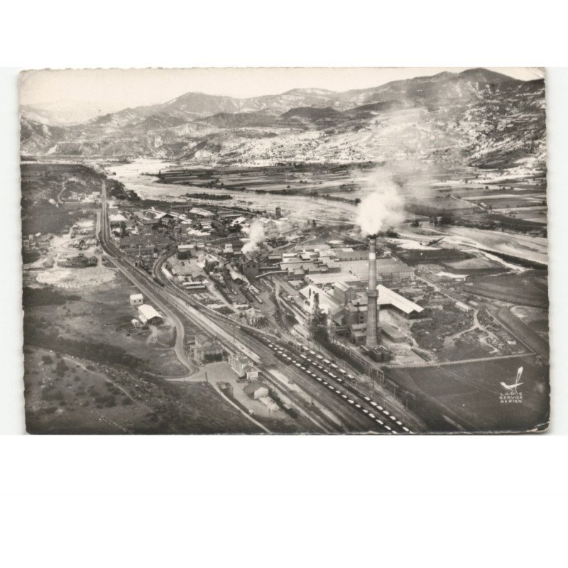 SAINT-AUBAN-sur-DURANCE: vue sur l'usine vue aérienne 10x15 - très bon état