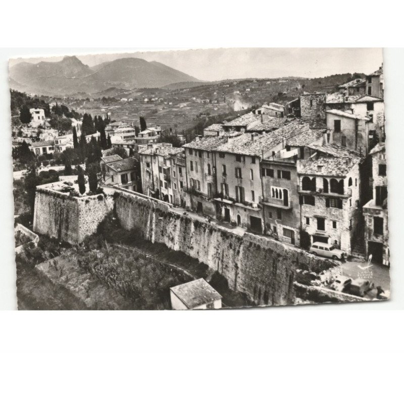 SAINT-PAUL-de-VENCE: détail des remparts vue aérienne 10x15 - état