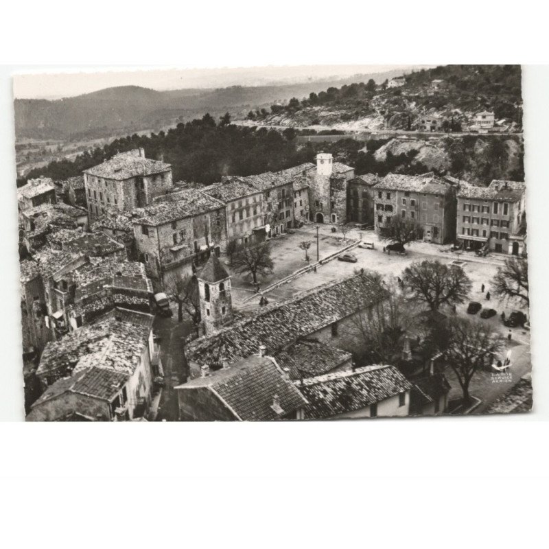 TOURETTE-sur-LOUP: la place vue aérienne 10x15 - très bon état