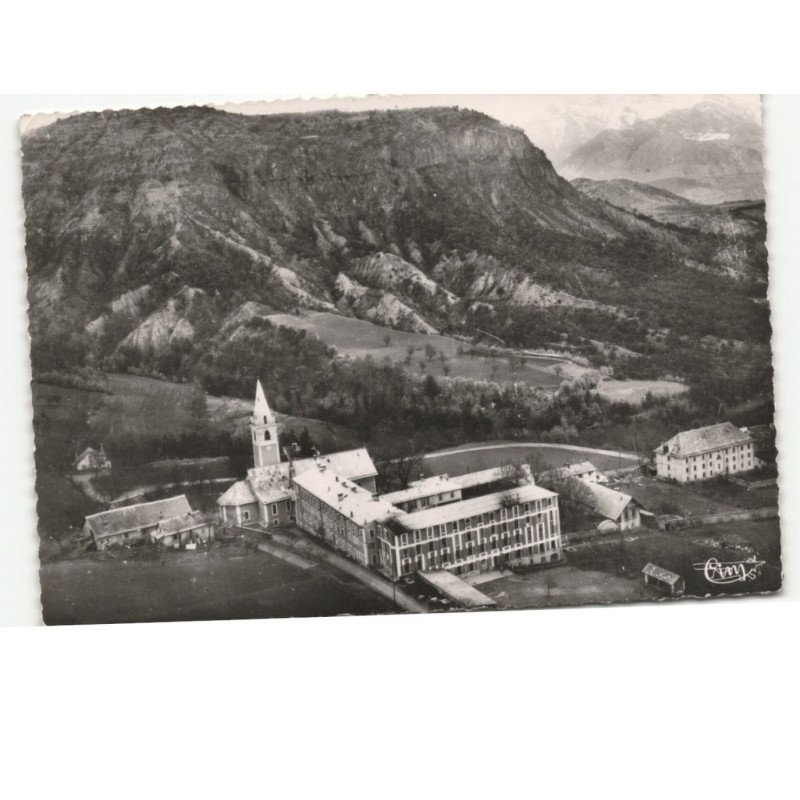 NOTRE-DAME-de-LAUS: vue aérienne 10x15 - très bon état