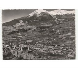 EMBRUN: le roc et le mont guillaume vue aérienne 10x15 - très bon état