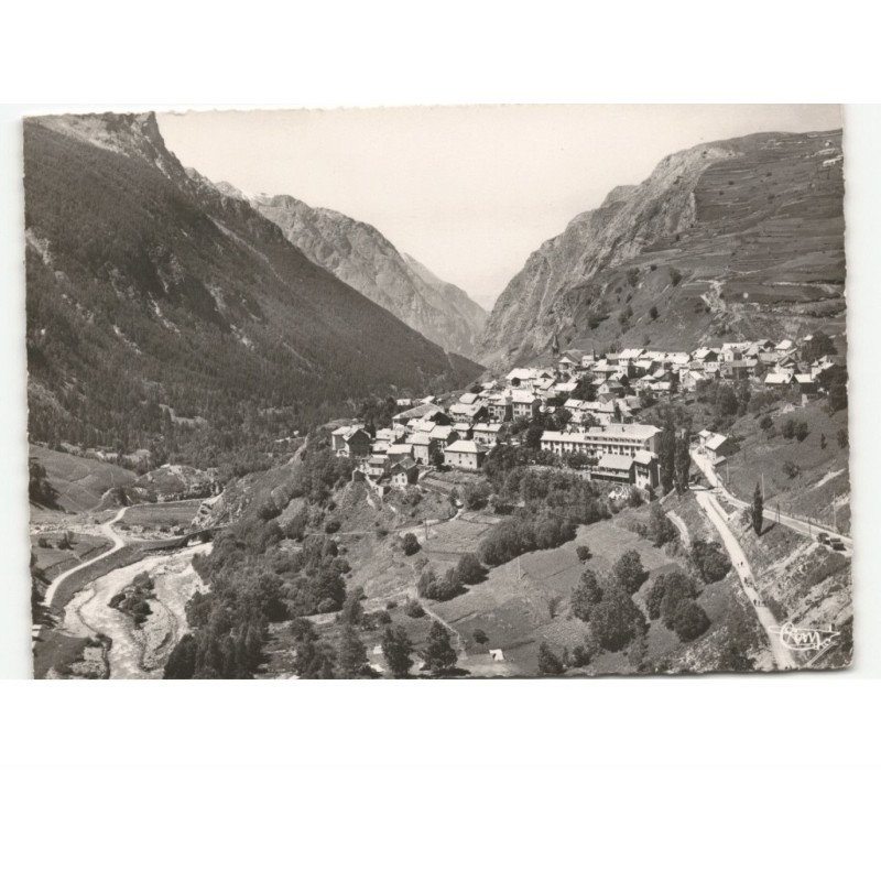 LA GRAVE: vue générale vue aérienne 10x15 - très bon état