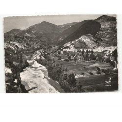 BARREME: la vallée de l'asse et vue générale vue aérienne 10x15 - très bon état