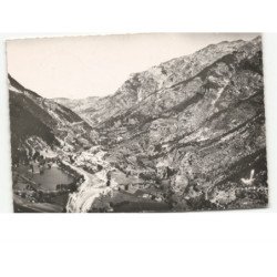 LE LAUZET: vue panoramique vue aérienne 10x15 - trsè bon état