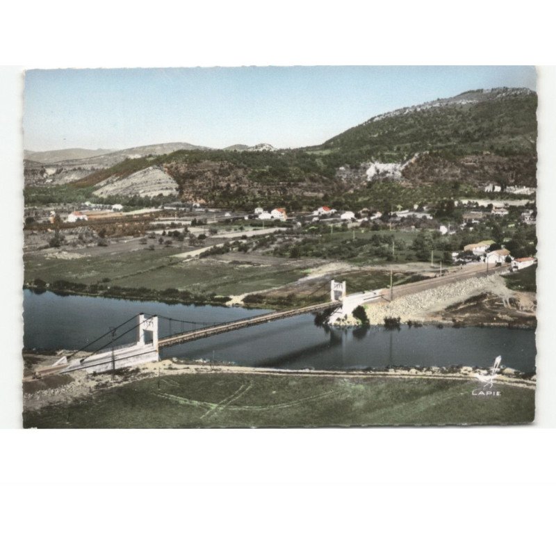 VOLONNE-sur-le-LAC: le lac vue aérienne 10x15 - très bon état
