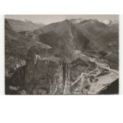 CASTELLANE: vallée du verdon, le rocher et chapelle de notre-dame du roc vue aérienne 10x15 - très bon état