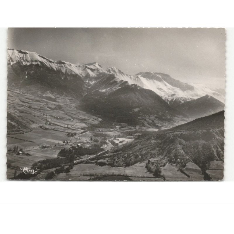 SEYNE-les-ALPES: quartier des auches et montagne de la blanche vue aérienne 10x15 - très bon état