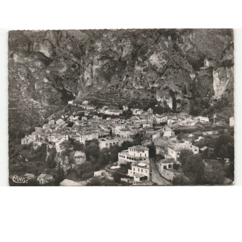 MOUSTIERS-SAINTE-MARIE: vue générale vue aérienne 10x15 - très bon état