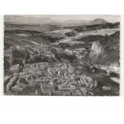 SISTERON: la vallée de la durance vue aérienne 10x15 - très bon état