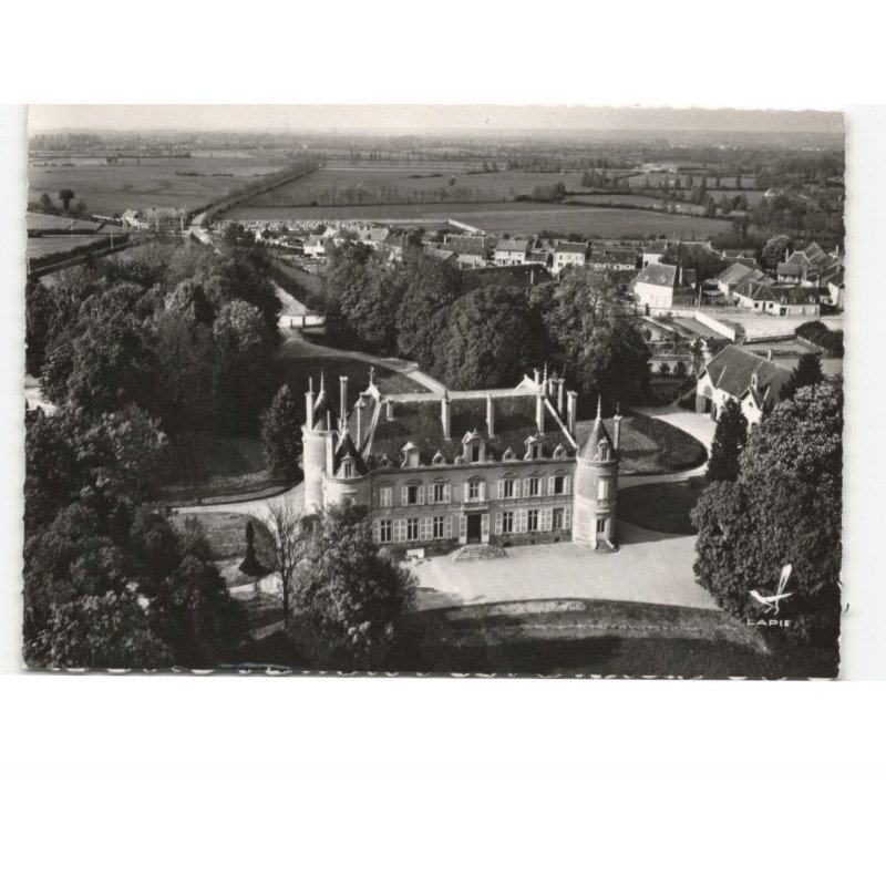 BEAULON: le château et vue d'ensemble vue aérienne 10x15 - très bon état
