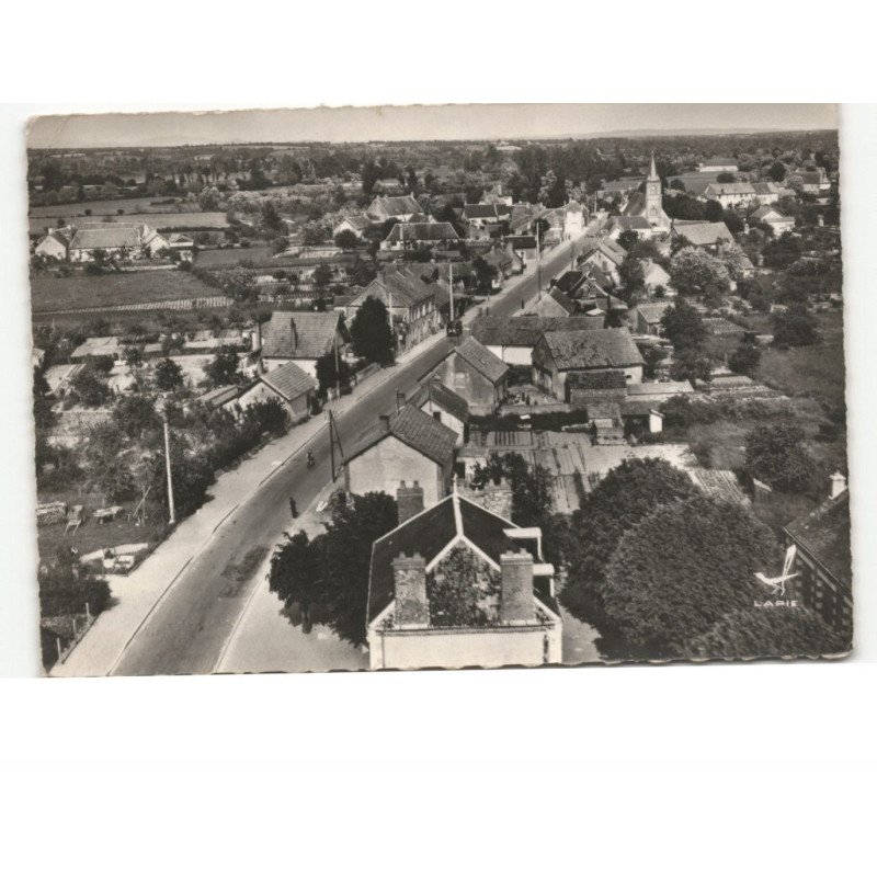 GANNAY-sur-LOIRE: vue générale vue aérienne 10x15 - très bon état