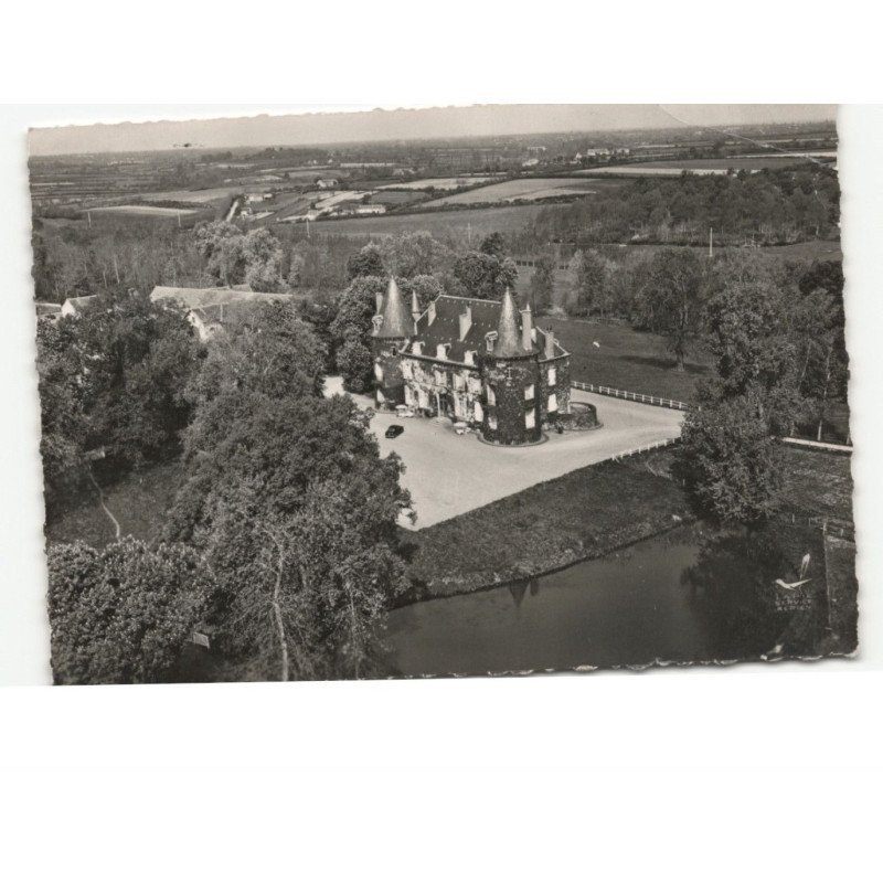 LURCY-LEVIS: château de neureux vue aérienne 10x15 - état