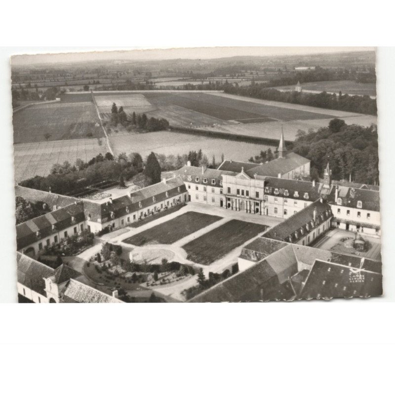 environs de DOMPIERRE-sur-BESBRE: abbaye-de-sept-fons vue aérienne 10x15 - très bon état