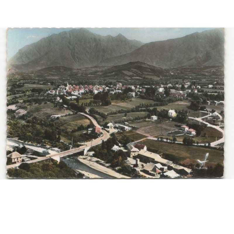 SAINT-BONNET: capitale du champsaur, le drac et vue générale vue aérienne 10x15 - très bon état