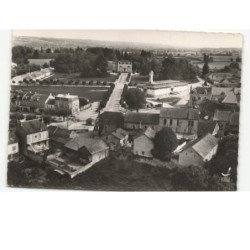 VALLON-en-SULLY: l'hôtel de ville et le marché couvert vue aérienne 10x15 - très bon état