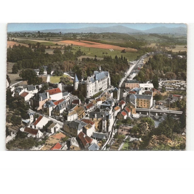 LAPALISSE: vue générale et le château vue aérienne 10x15 - très bon état