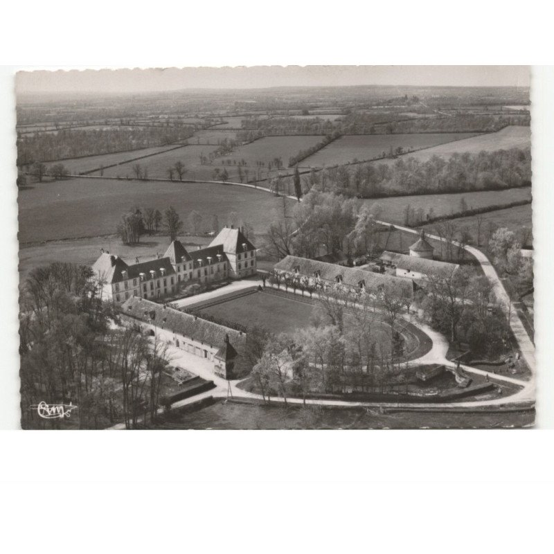 LURCY-LEVY: château de lévy vue aérienne 10x15 - très bon état