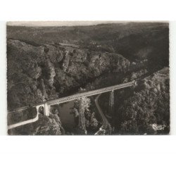 SAINT-BONNET-de-ROCHEFORT: ile de rouzat, le viaduc la sioule et la route vue aérienne 10x15 - très bon état