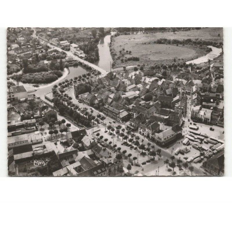 SAINT-POURCAIN-sur-SIOULE: vue générale vue aérienne 10x15 - très bon état